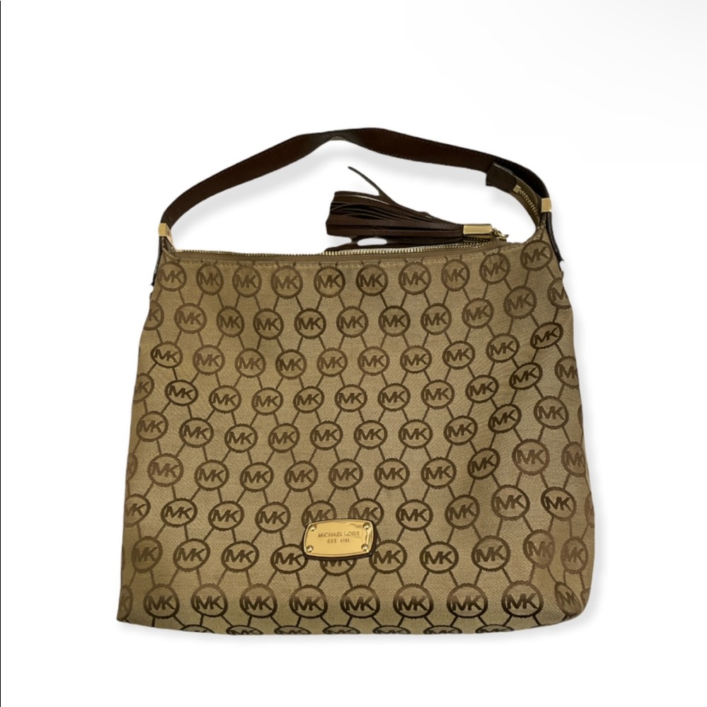 Michael Kors Hobo